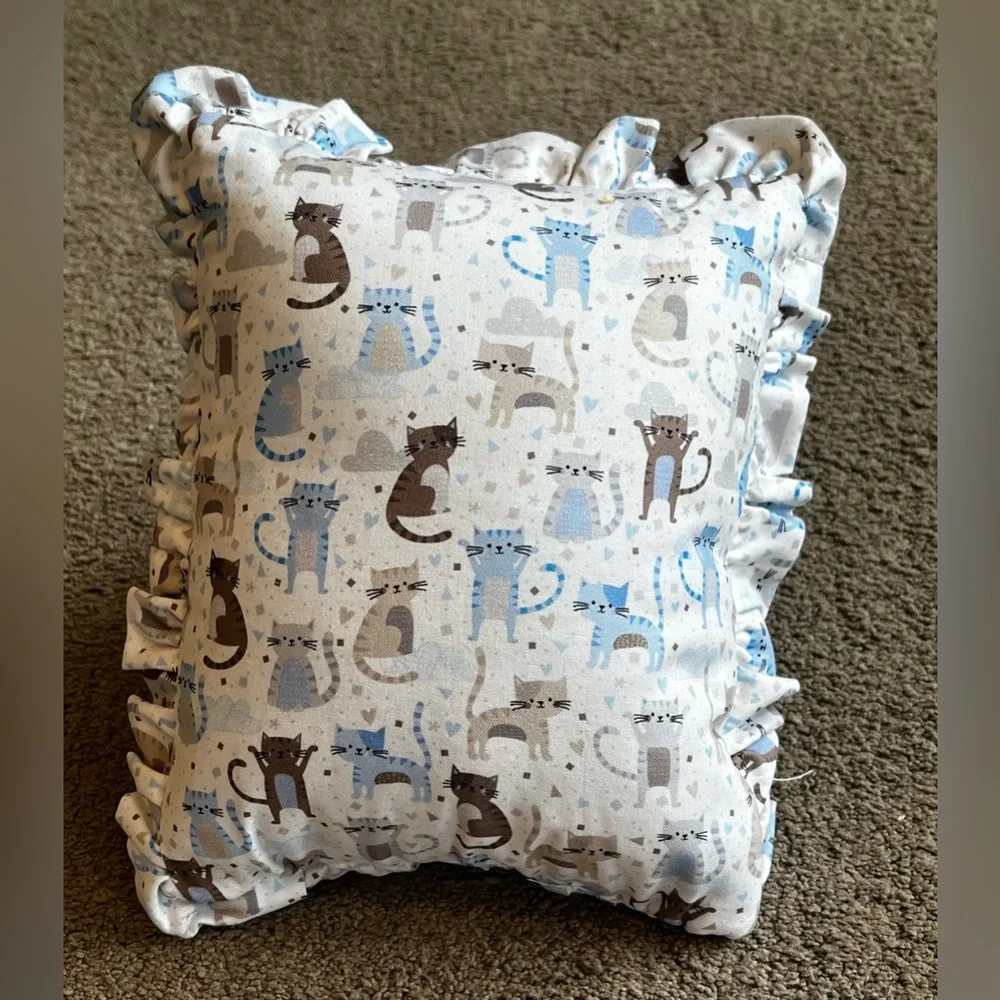 Mini Cat Pillow Decor